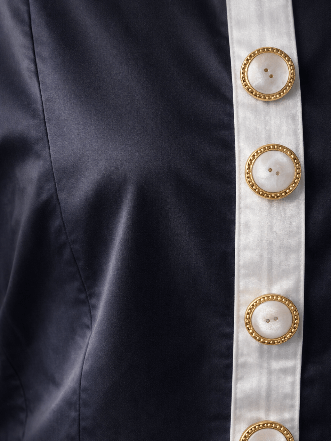 Elegant mini dress - Olivia cotton sateen close up on black mini dress with short sleeves and feminine fit 